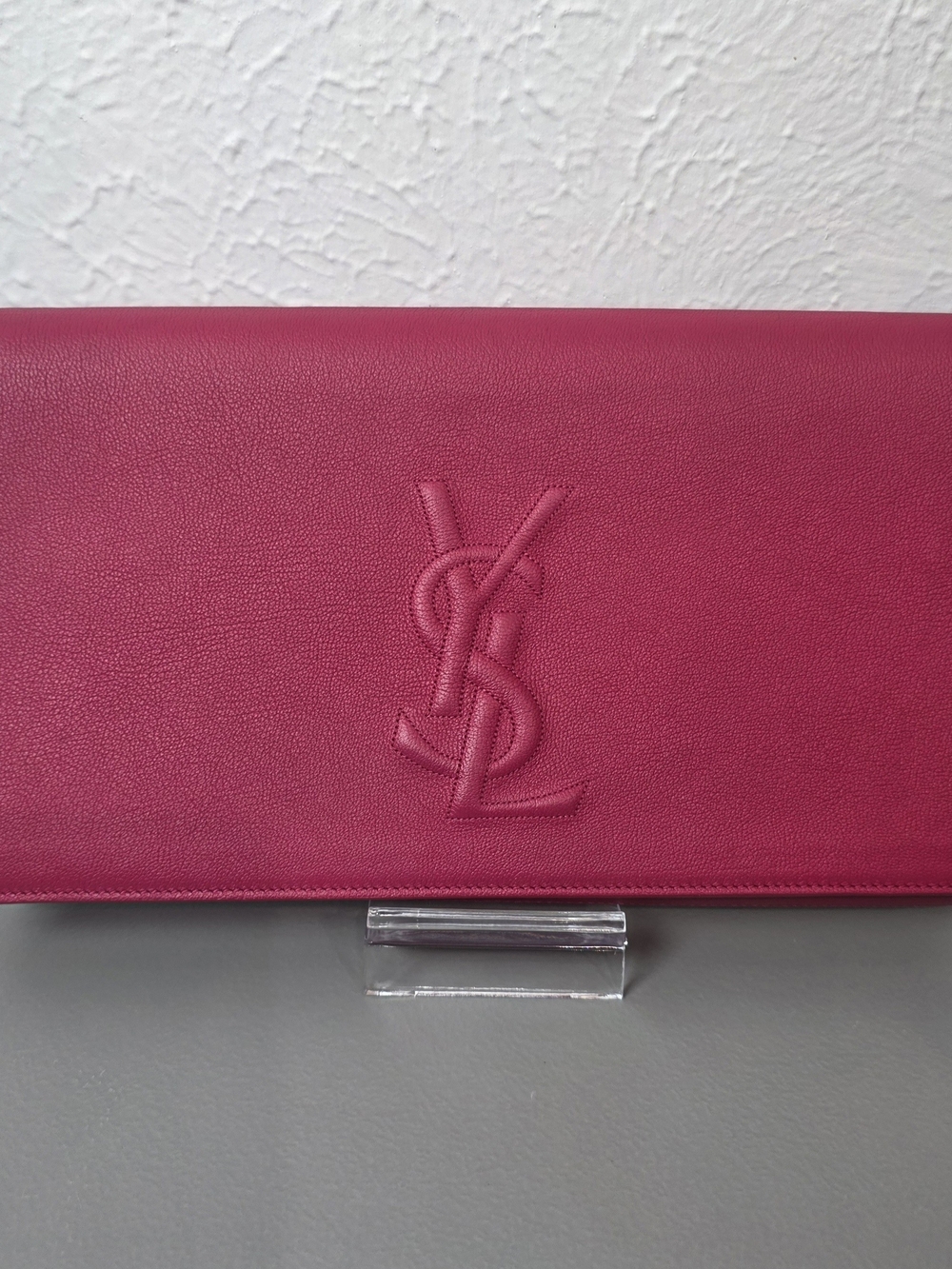 Saint Laurent Fuchsia Leather Belle de Jour Logo Clutch